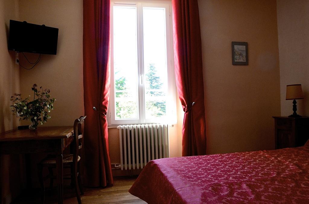 Bed and Breakfast Le Vieux Noyer Saint-Maurice-de-Tavernole Номер фото